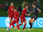 HLV Mai Đức Chung tiết lộ điều hài lòng với tuyển nữ Việt Nam, Thanh Nhã chỉ ra vấn đề ở trận gặp New Zealand